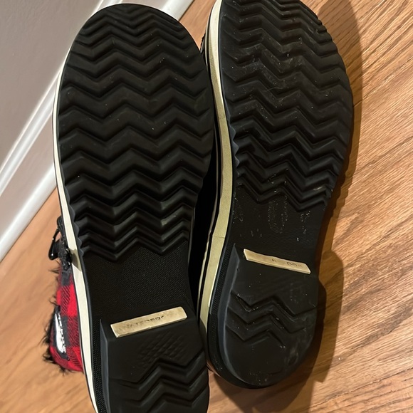 Sorel snow boot 8.5 - Picture 4 of 5